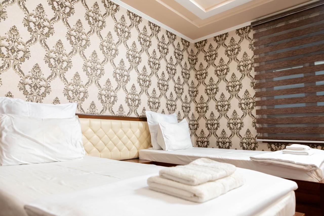 Rohat Hotel Kokand Exterior photo